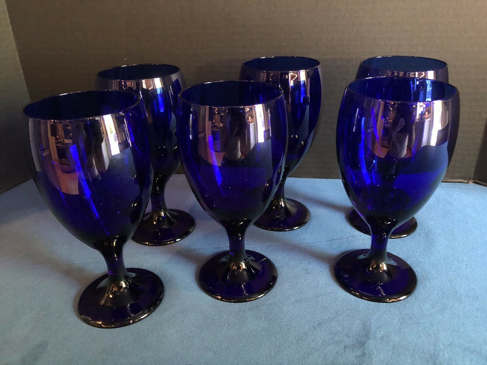 6 Libbey Cobalt Blue Water Goblets Footed Stem Drinking Glasses. 7” Tall