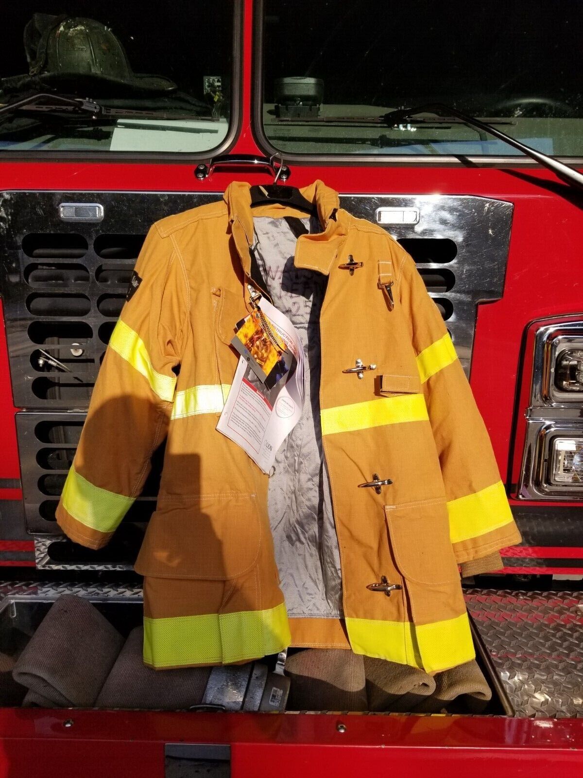 Lion Janesville Detroit Fireman Turnout Gear Coat Size 4035r