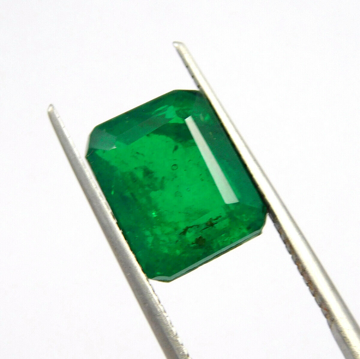 6.33 Cts. Faceted Green Emerald Simulant Loose Gemstone RM18890