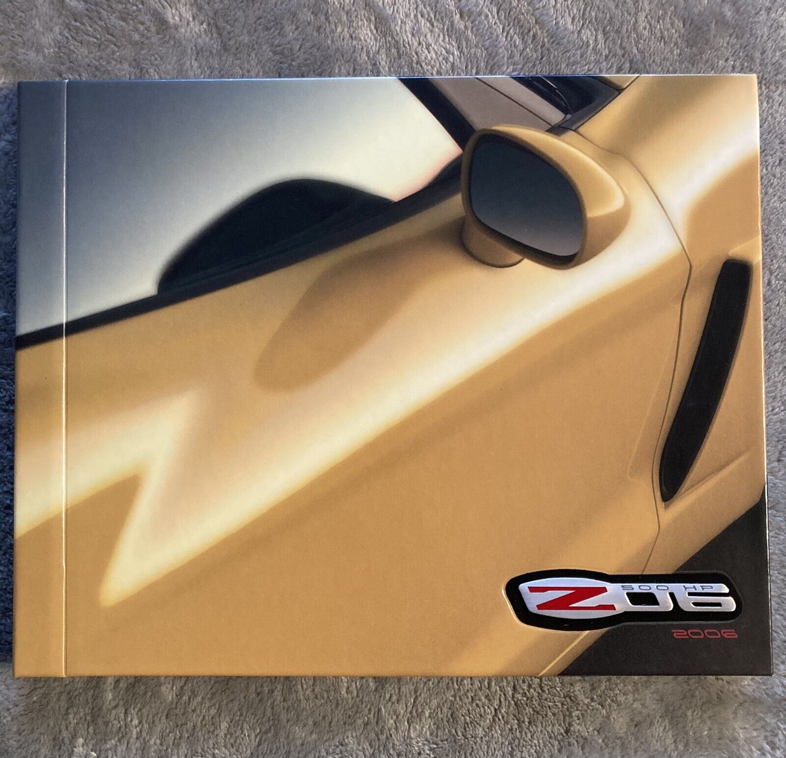2006 Chevrolet Corvette Z06 Hardcover Book Brochure/cd Excellent Condition Rare!
