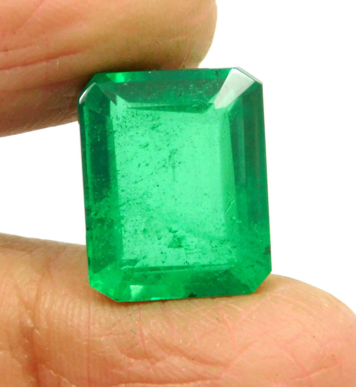 9.53 Cts. Faceted Green Emerald Simulant Loose Gemstone RM18720